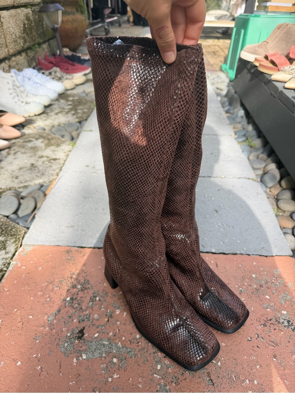 St. Shields Y2K Vintage Chocolate Brown Snakeskin Knee High Boots Size 8